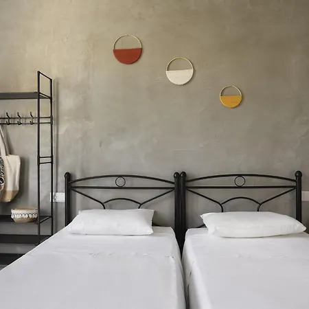 Mazi In Sifnos Bed & Breakfast 3*